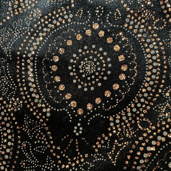 Super Sparkly ONYX NITE Black & Bronze Scoop Neck Top. - Picture 6 of 10